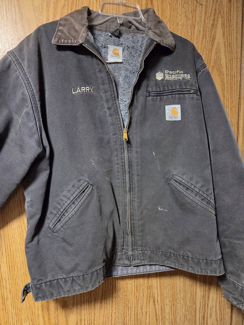 Carhartt Mens Black/Gray Insulated Jacket Unknown Size But I Believe Large